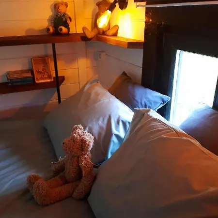 Tiny House, Sauna Hot Tub Airco Namur Ardennes Gesves