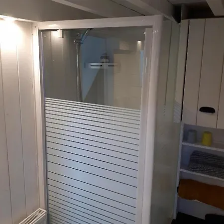 Tiny House, Sauna Hot Tub Airco Namur Ardennes Alpesi faház