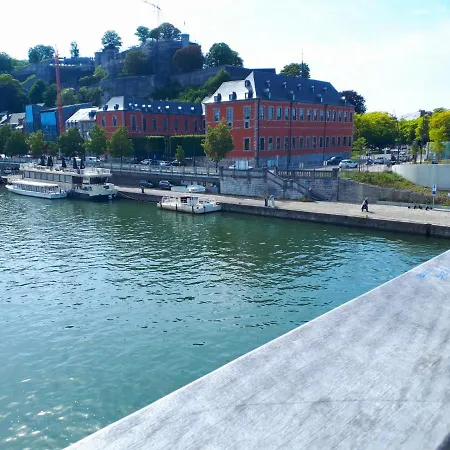 Tiny House, Sauna Hot Tub Airco Namur Ardennes Gesves