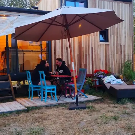 Tiny House, Sauna Hot Tub Airco Namur Ardennes